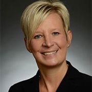 Jennifer Reed Headshot