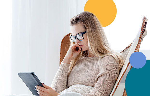 girl reading ebook